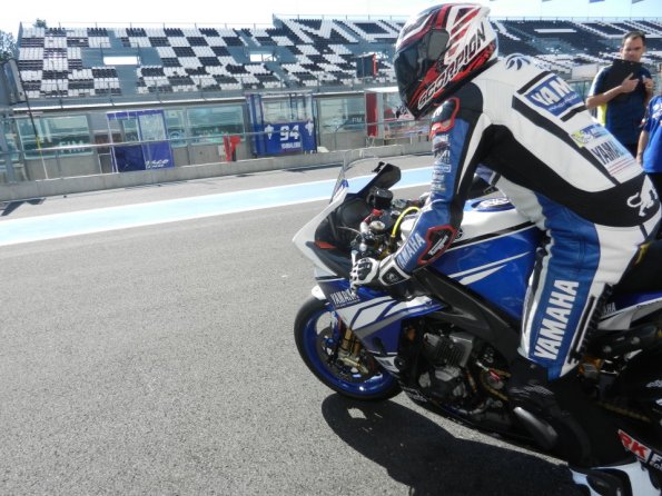 560061_10151350716456644_1631605633_n